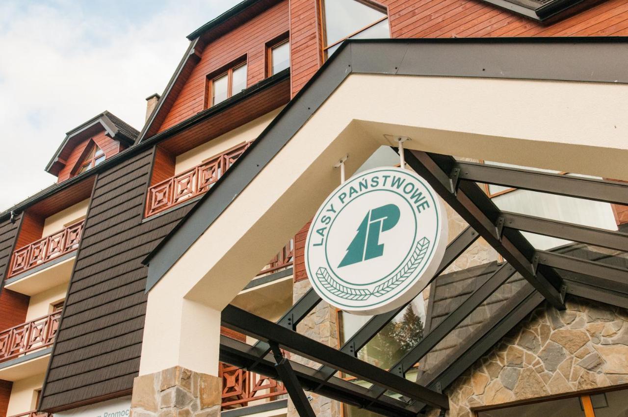 Centrum Promocji Lesnictwa W Mucznem Лютовиска Экстерьер фото