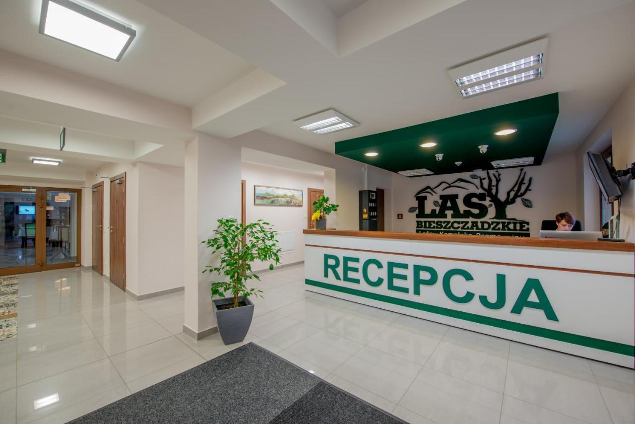 Centrum Promocji Lesnictwa W Mucznem Лютовиска Экстерьер фото